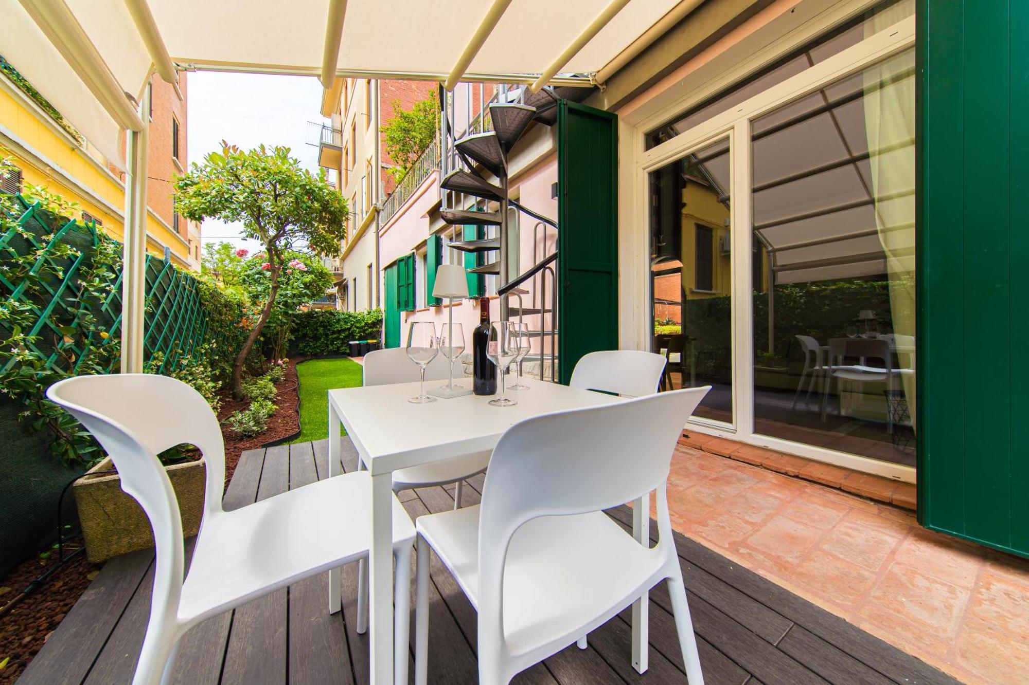Urban Cottage Free Parking - Private Garden 볼로냐 외부 사진